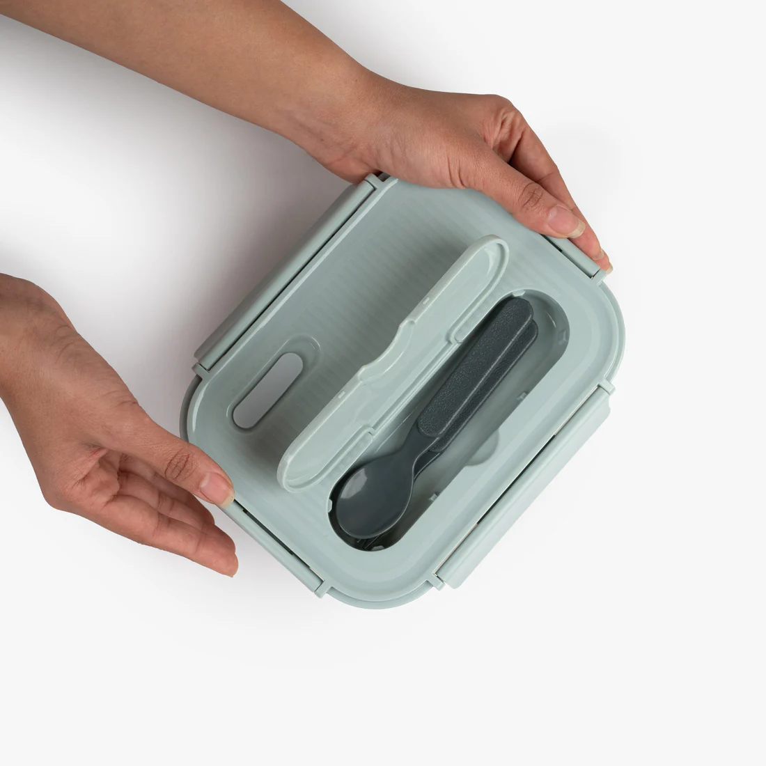 3-Compartment Rectangle Glass Food Container (1050ml) - Image 5