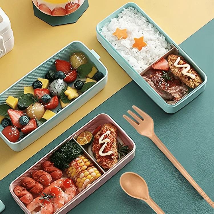 3-in-1 Compartment Containers With Spoons - Image 4