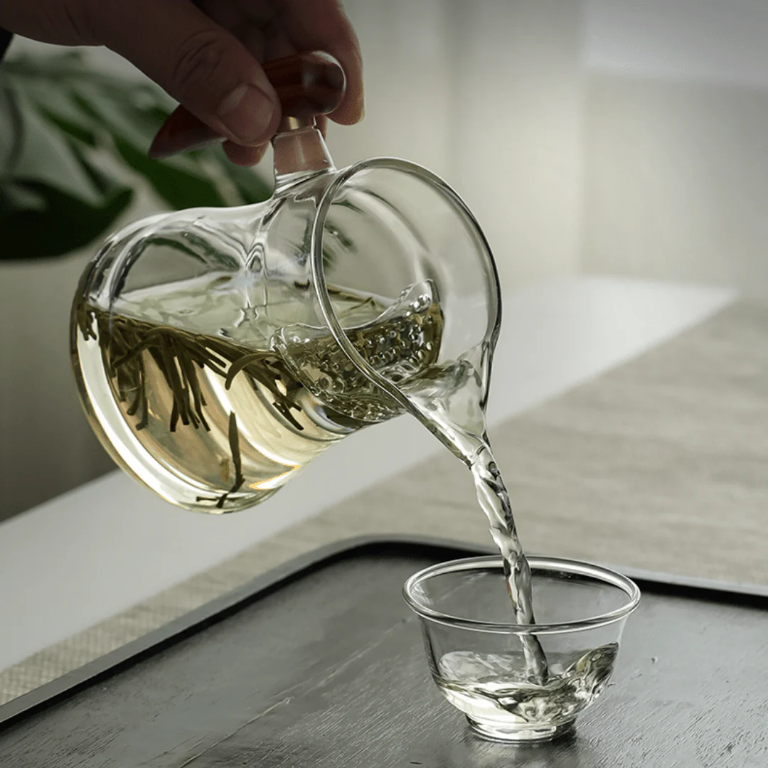 Borosilicate Glass Crescent Filter Cup with Wooden Handle(360ml) - Image 2