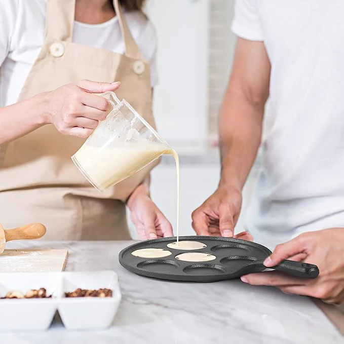Cast Iron Mini Pancake Maker with Handle(23cm)