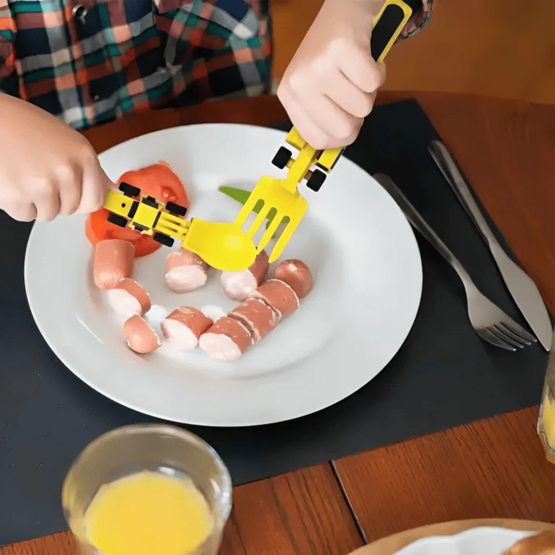 Construction Theme Mealtime Plate and Utensil Set - Image 4
