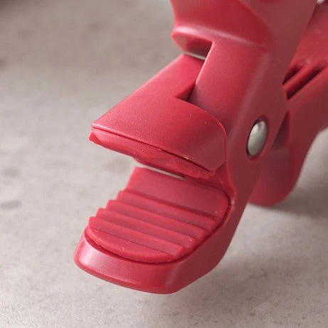 Dual Grip Silicone Multi-Angle Bowl Anti Scald Gripper - Image 12