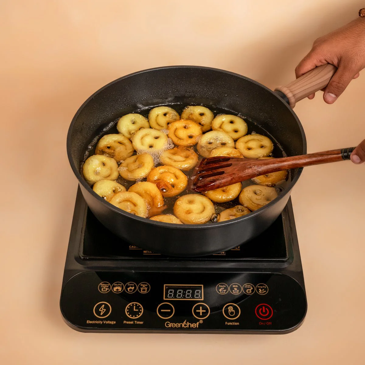 Durable Aluminum Alloy Titanium Fry  Wok with Non-Stick Surface (28cm) - Image 3