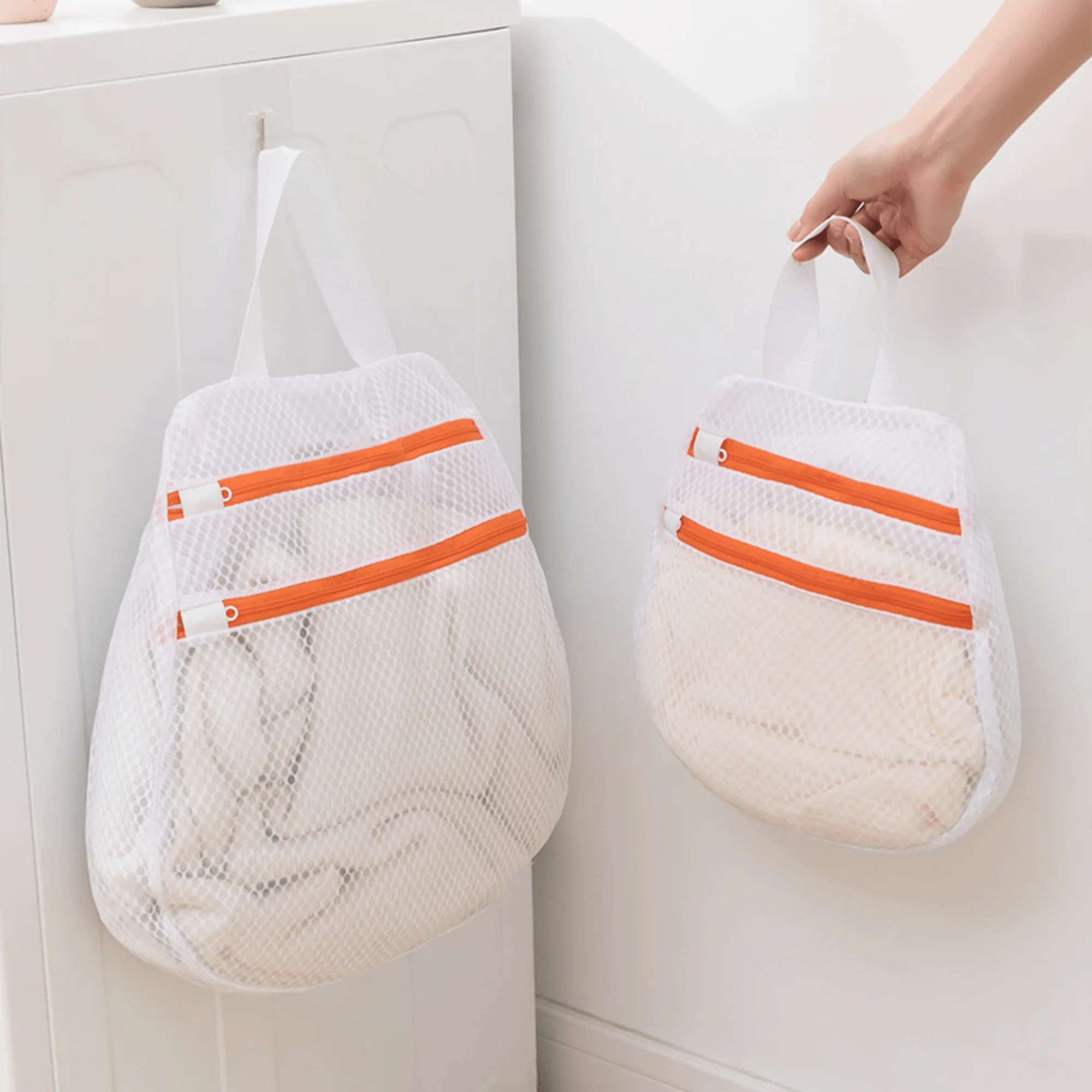 Durable Polyester Laundry Bag with Double Zipper Closure(Set of 3) - Image 2