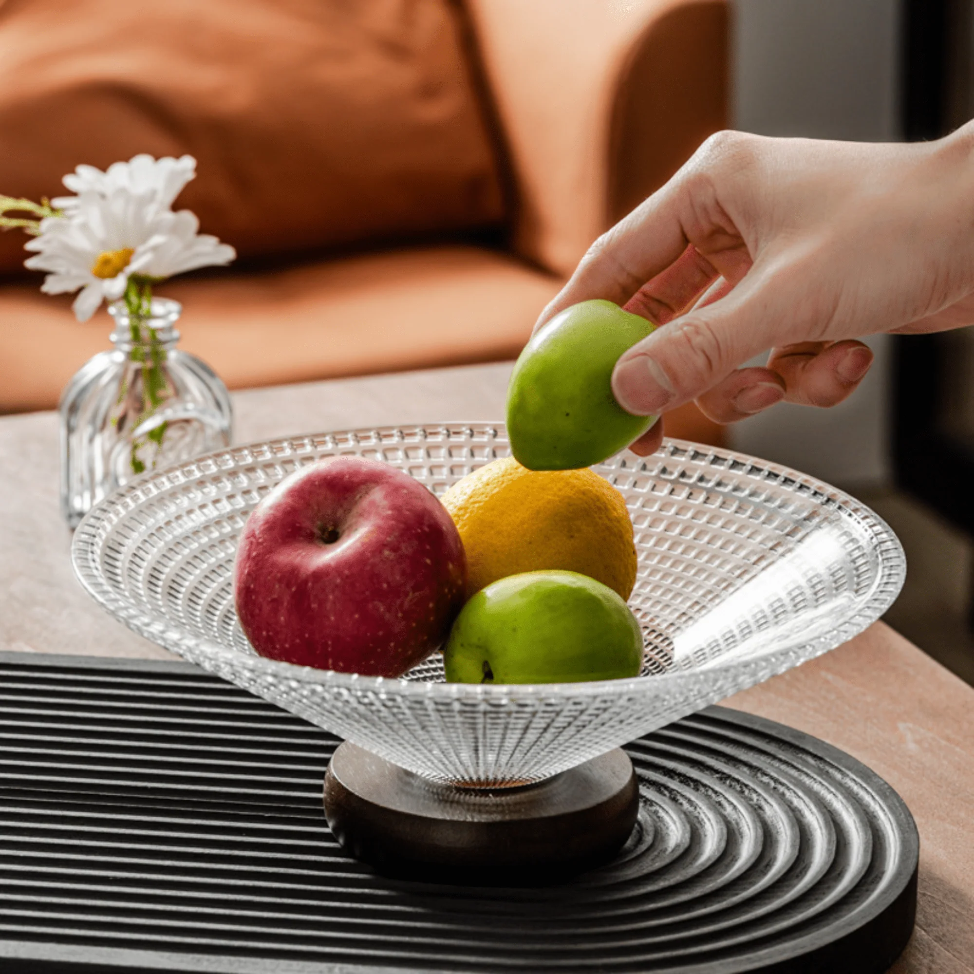 Elegant Large Crystal Glass Bowl for Snacks and Fruit Display (25cm) - Image 2