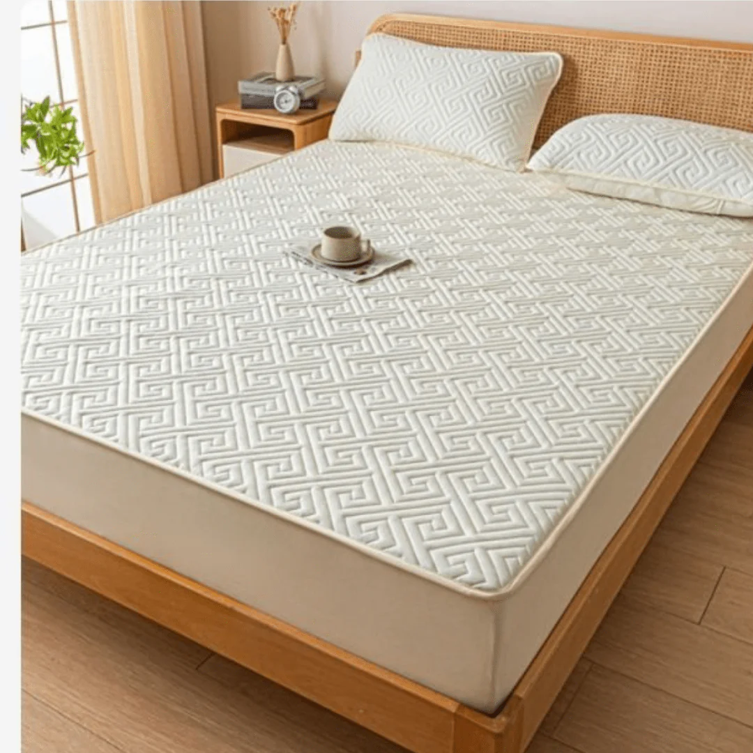 Feather Touch Quilted Bed Sheets With 2-Pillow Covers (Off-White) - Image 2