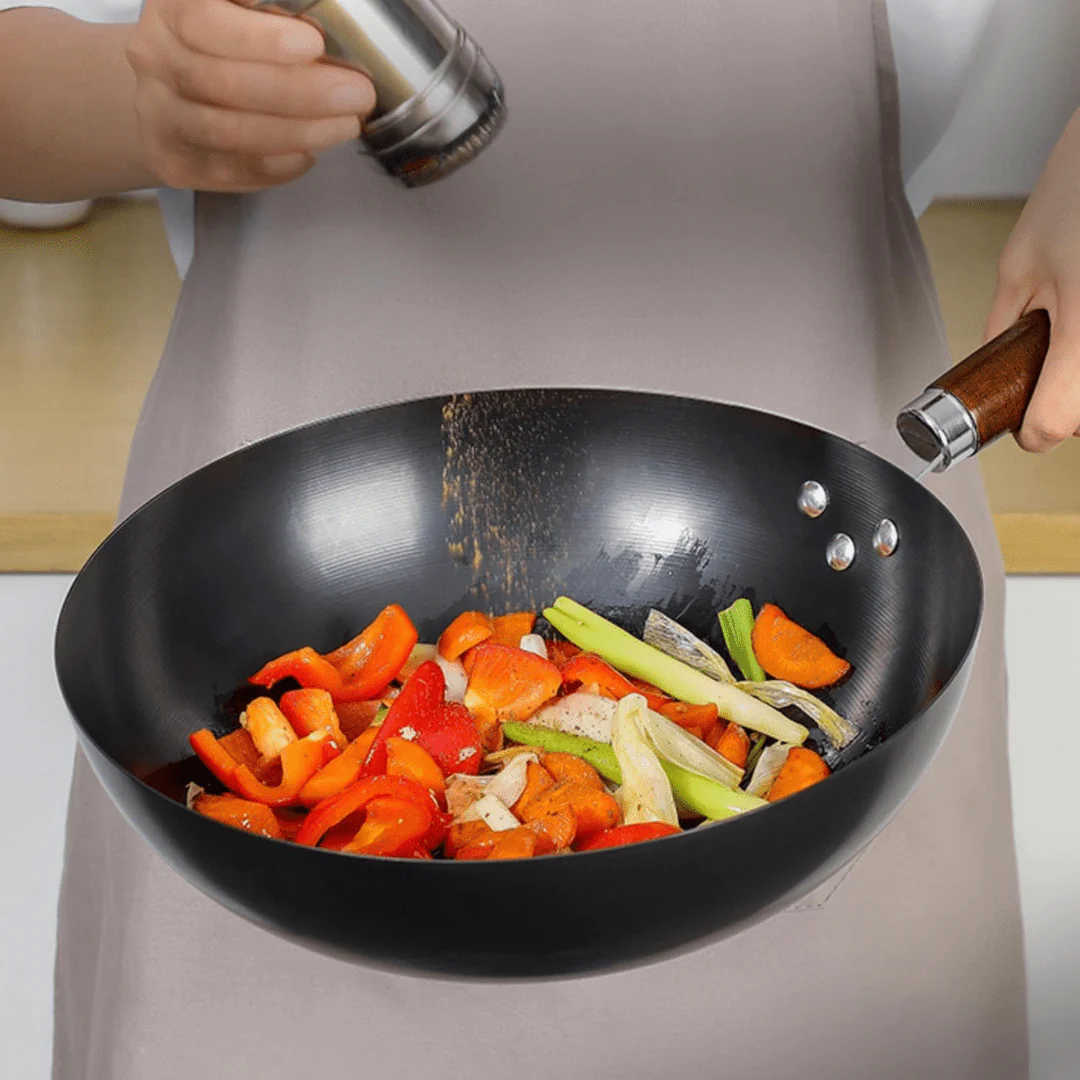 Fine Iron Cooking Pan with Wooden Handle - Image 2