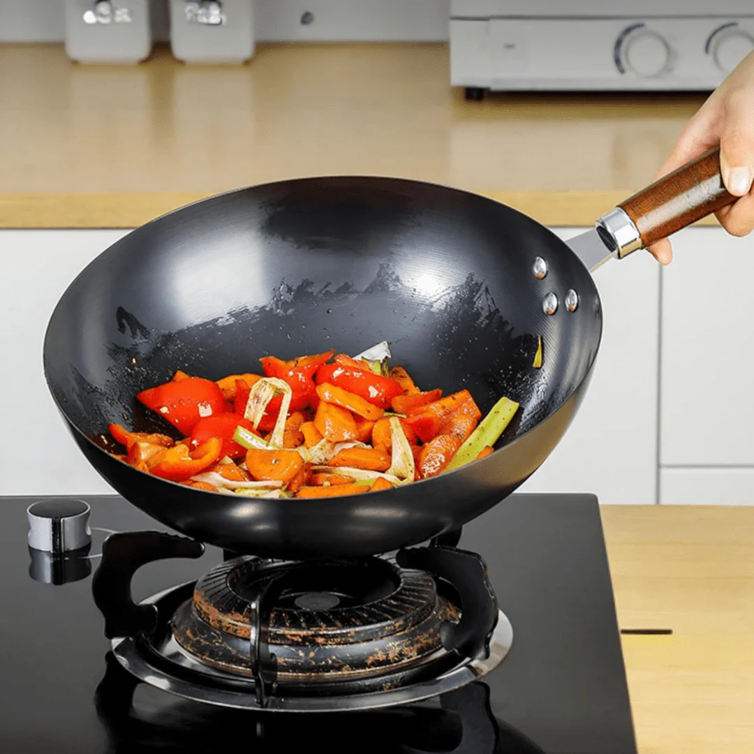 Fine Iron Cooking Pan with Wooden Handle - Image 3