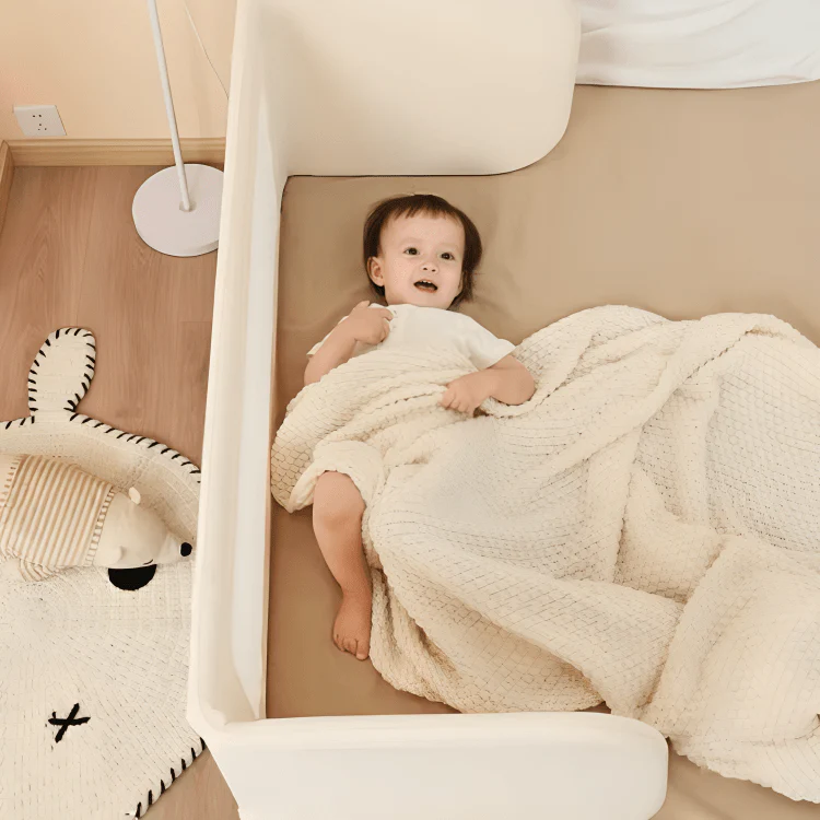 Foldable Portable Baby Bed Fence with Adjustable Height - Image 7