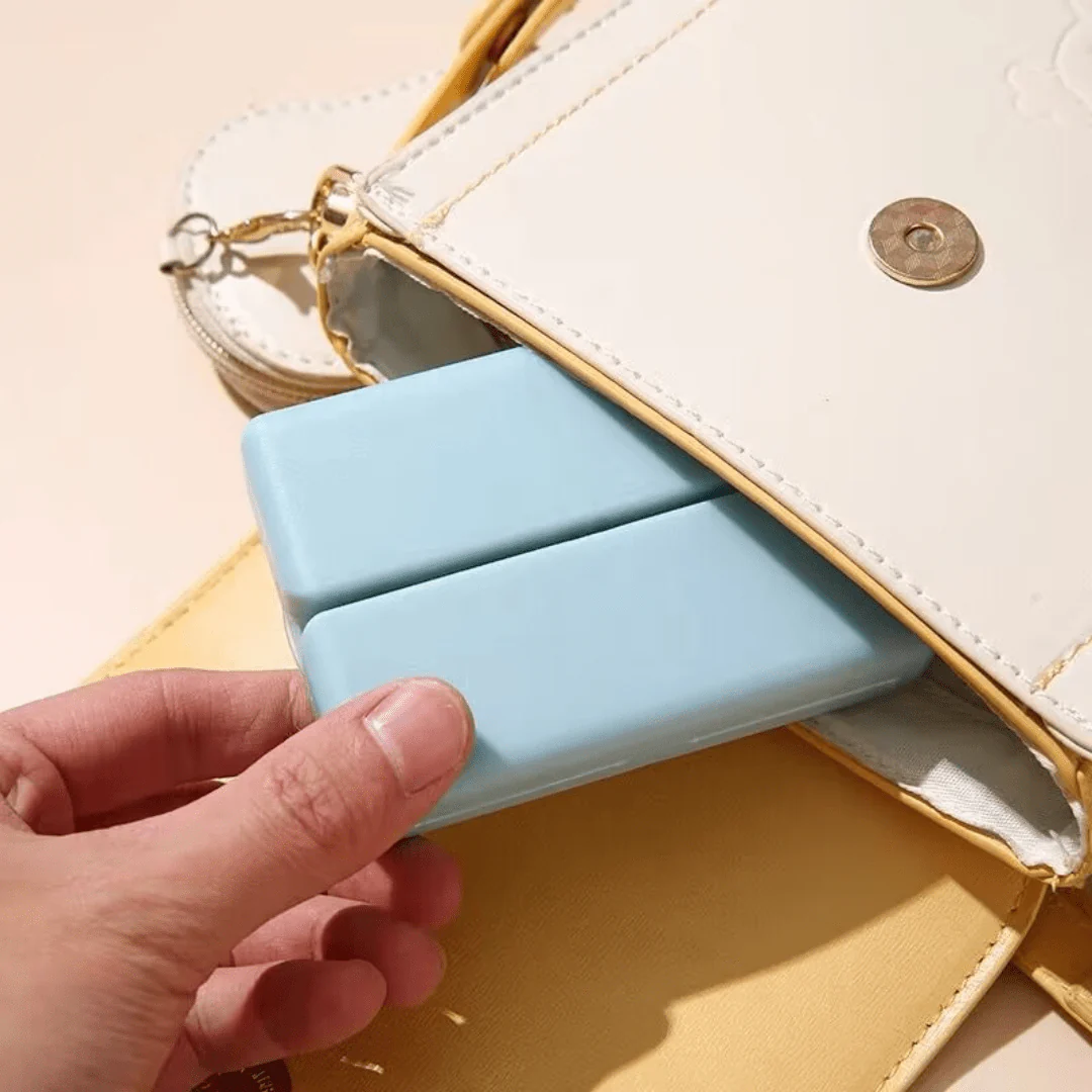 Folding Magnetic Compact Weekly Pill Organizer Box(Blue) - Image 3