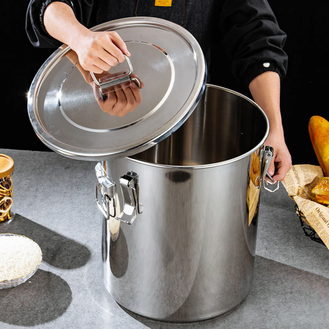 Food Grade 304 Stainless Steel Sealed Storage Drum - Image 2