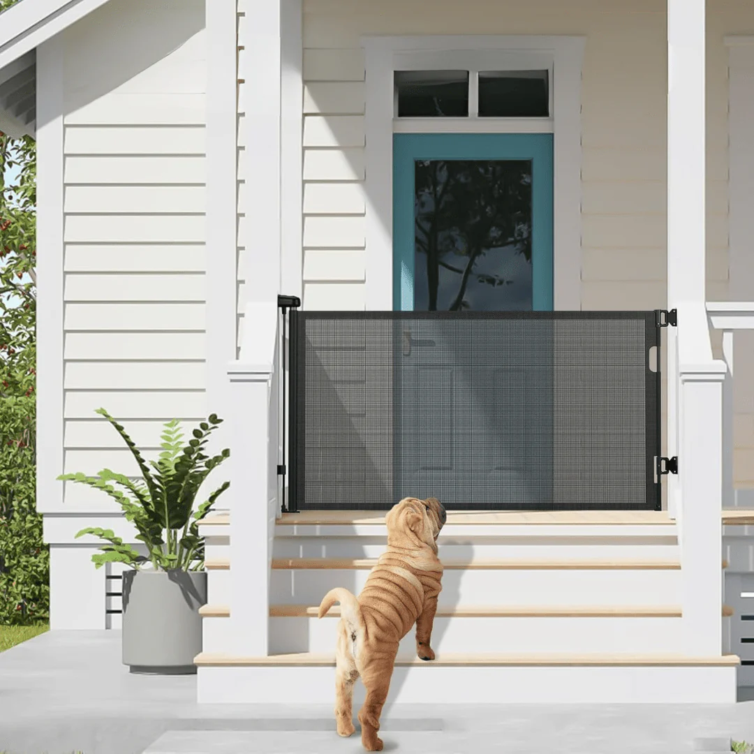 Indoor Outdoor Retractable Baby Pet Safety Gate - Image 3