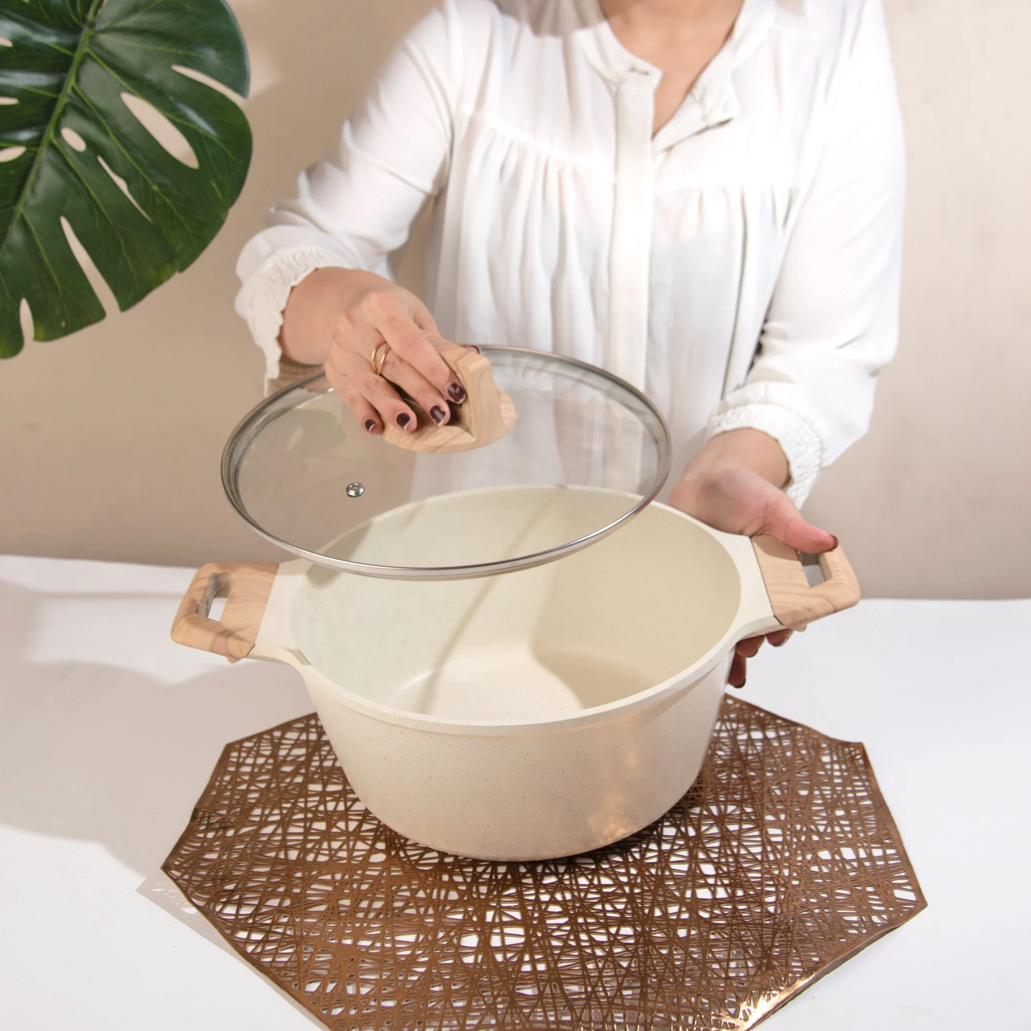 Maifan Stone Non-Stick Sauce Pan (White-24cm) - Image 6