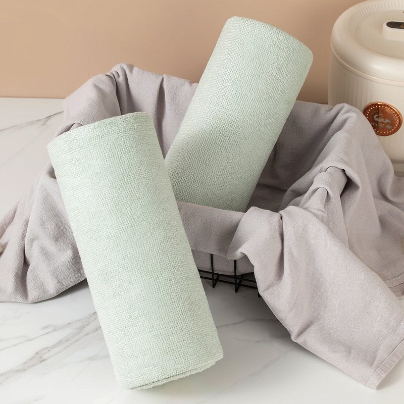 Microfiber Cleaning Cloth Roll - Image 3