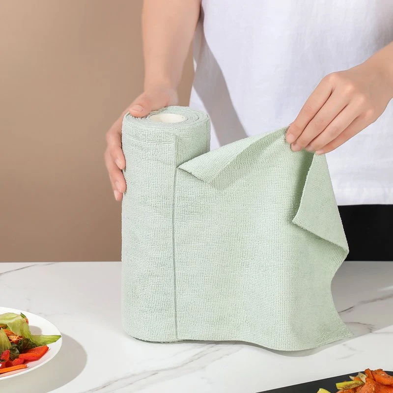 Microfiber Cleaning Cloth Roll - Image 4