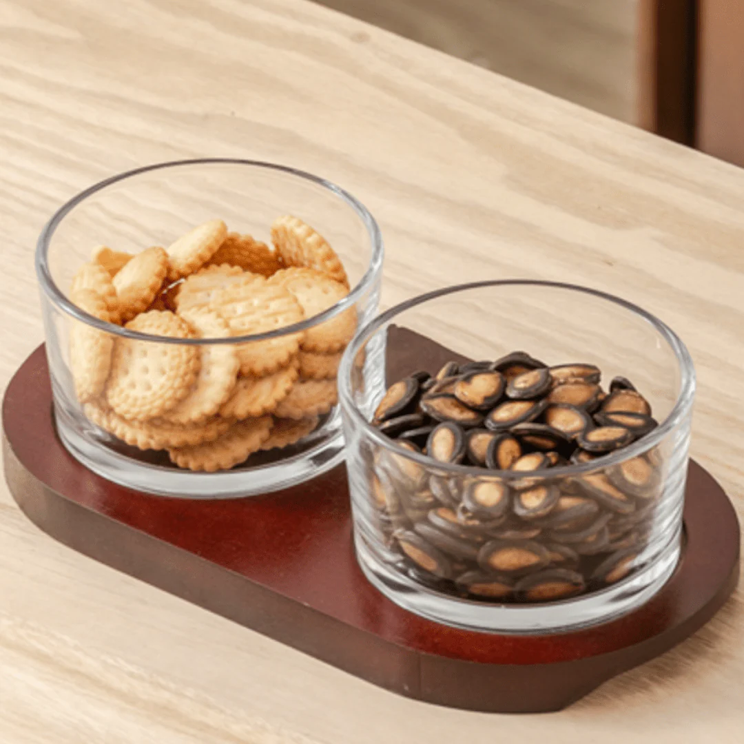 Minimalist Glass Snack Plate with Bamboo Lid (2-GRID) - Image 3