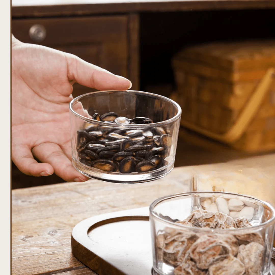 Minimalist Glass Snack Plate with Bamboo Lid (2-GRID) - Image 4