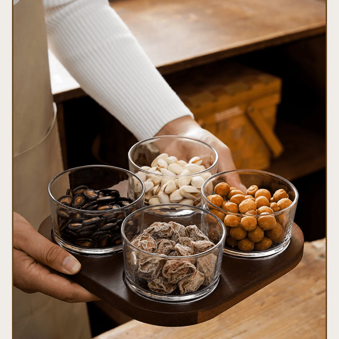 Minimalist Glass Snack Plate with Bamboo Lid (4-GRID) - Image 3