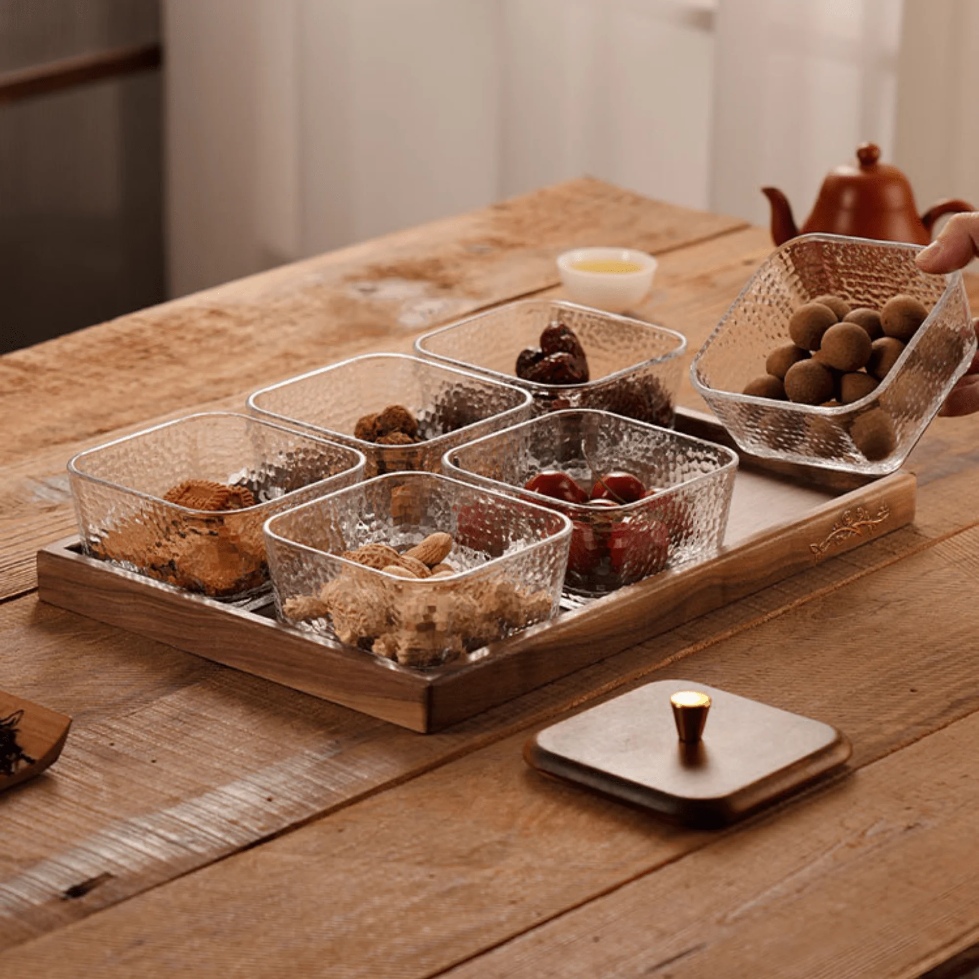 Multi-Compartment High-Borosilicate Glass Fruit and Nut Serving Tray Set - Image 3
