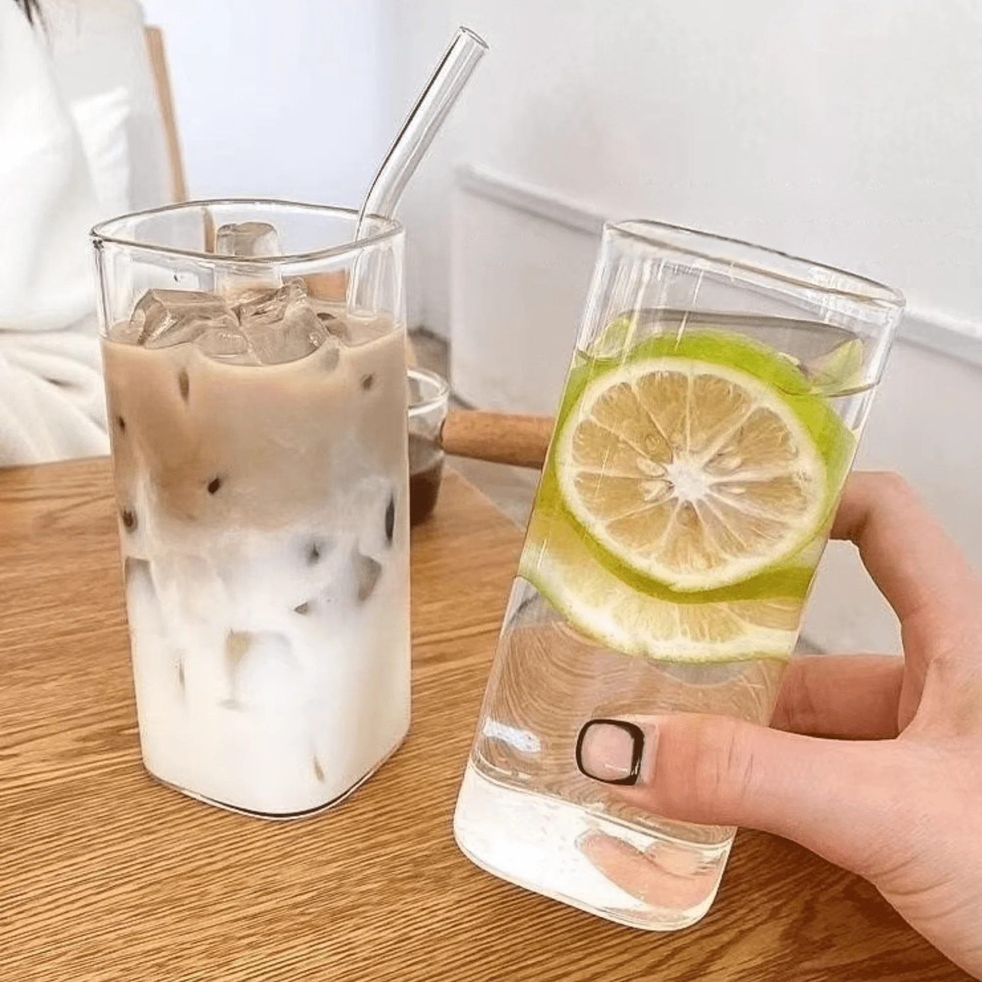 Multi-Purpose Borosilicate Glass Coffee and Juice Cup with Lid(400ml) - Image 5