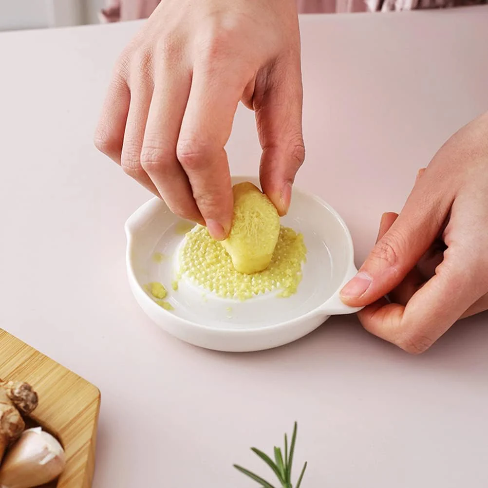 Multi-Purpose Ceramic Grater for Cheese & Vegetables(11cm) - Image 2