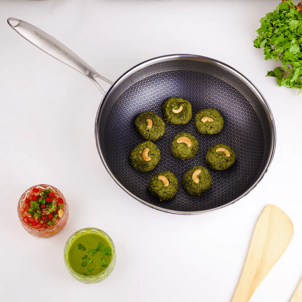Multi-Purpose Honeycomb Stainless Steel Deep Frying Pan with Composite Lid (28 cm) - Image 4