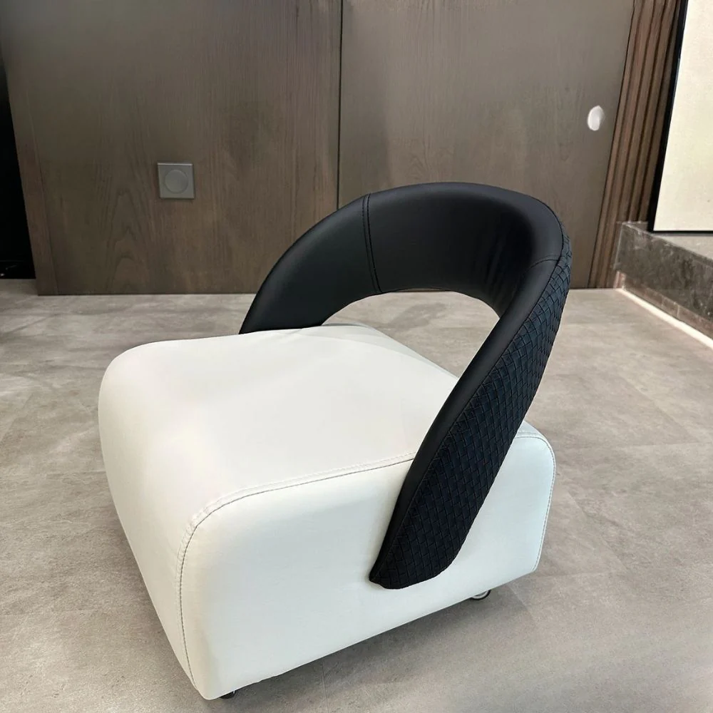 Multi-Purpose Rolling Shoe Stool with Smooth Pulleys - Image 2