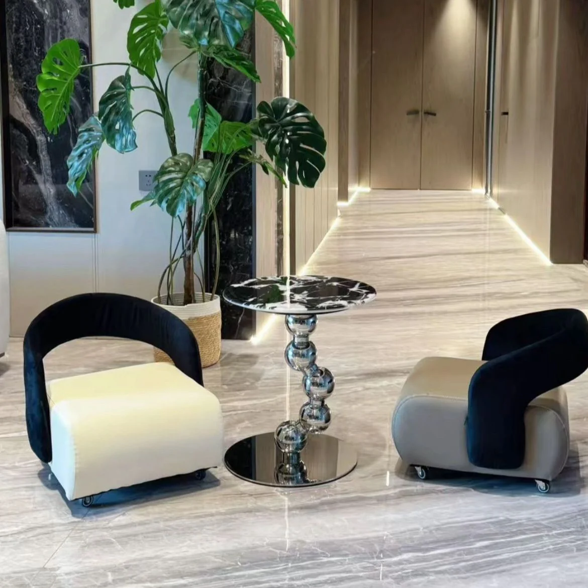 Multi-Purpose Rolling Shoe Stool with Smooth Pulleys - Image 4