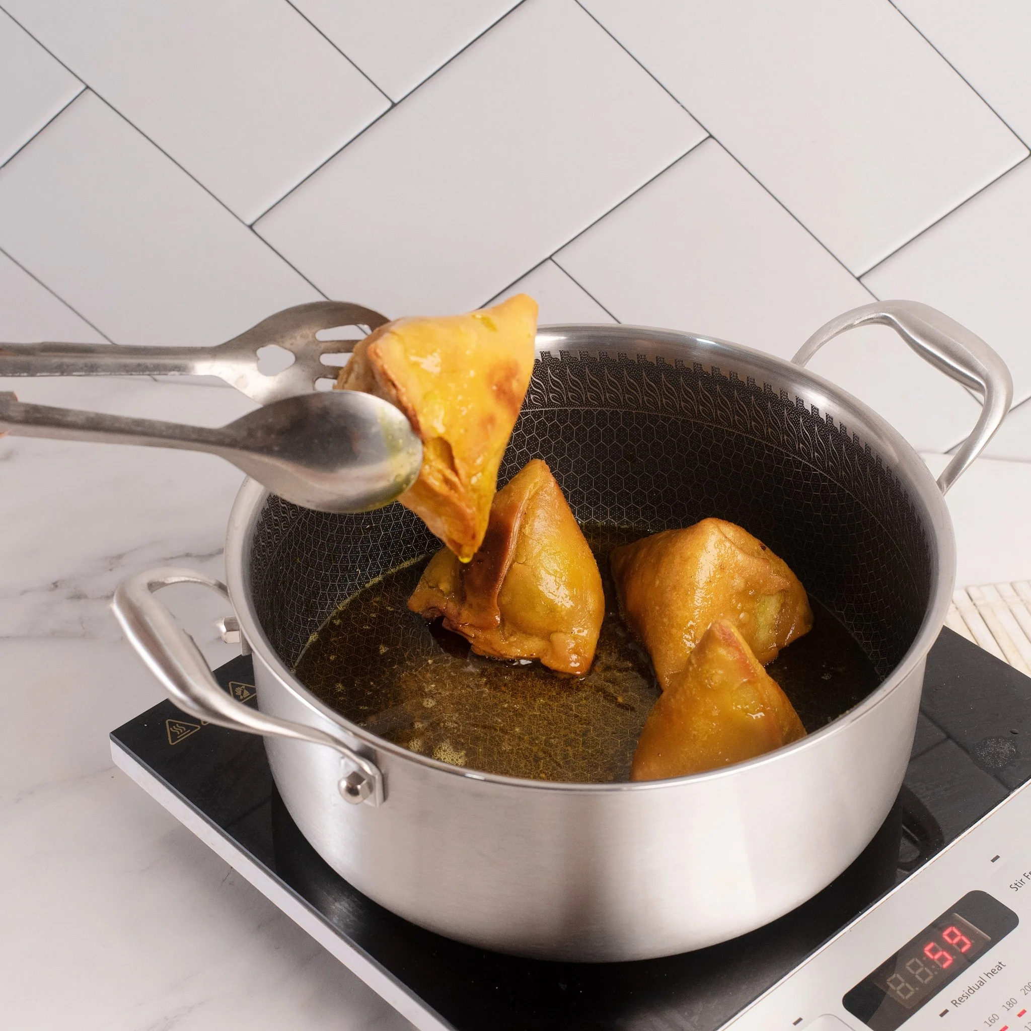 Multi-Purpose Stainless Steel Honeycomb Soup Pot with Lid (24cm) - Image 3