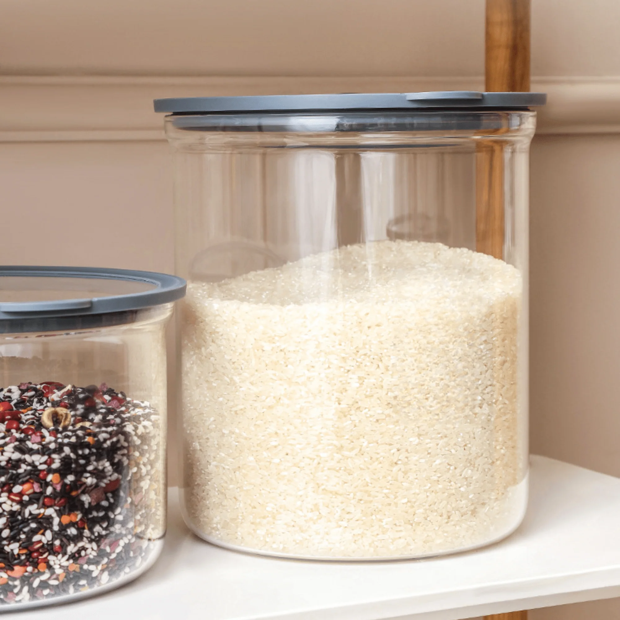 Multi-Purpose Transparent Borosilicate Food Storage Container with Airtight Lid - Image 4