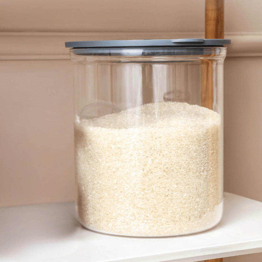 Multi-Purpose Transparent Borosilicate Food Storage Container with Airtight Lid(3.5Kg) - Image 3