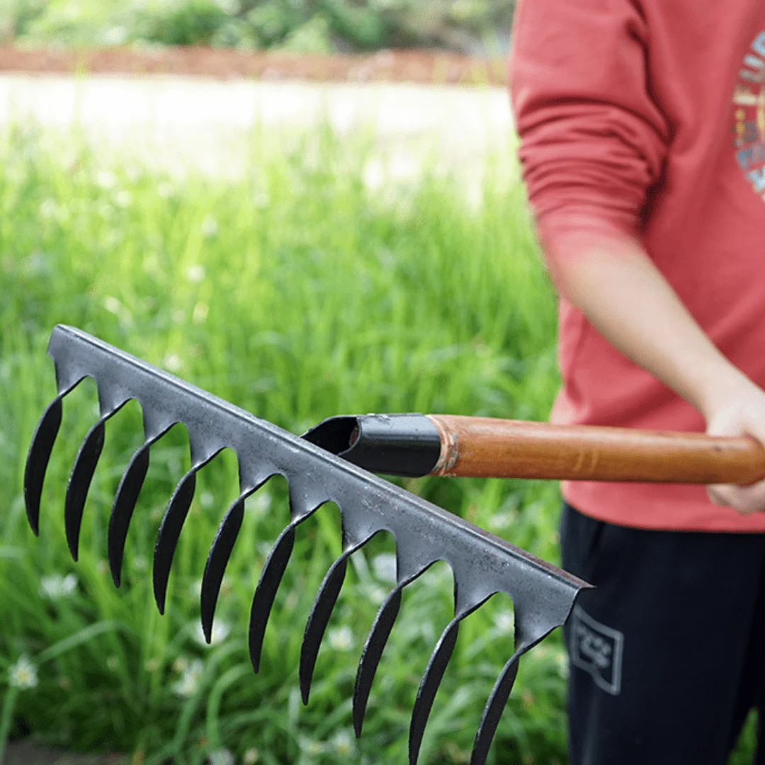 Multifunctional Iron Twisted Garden Rake - Image 5