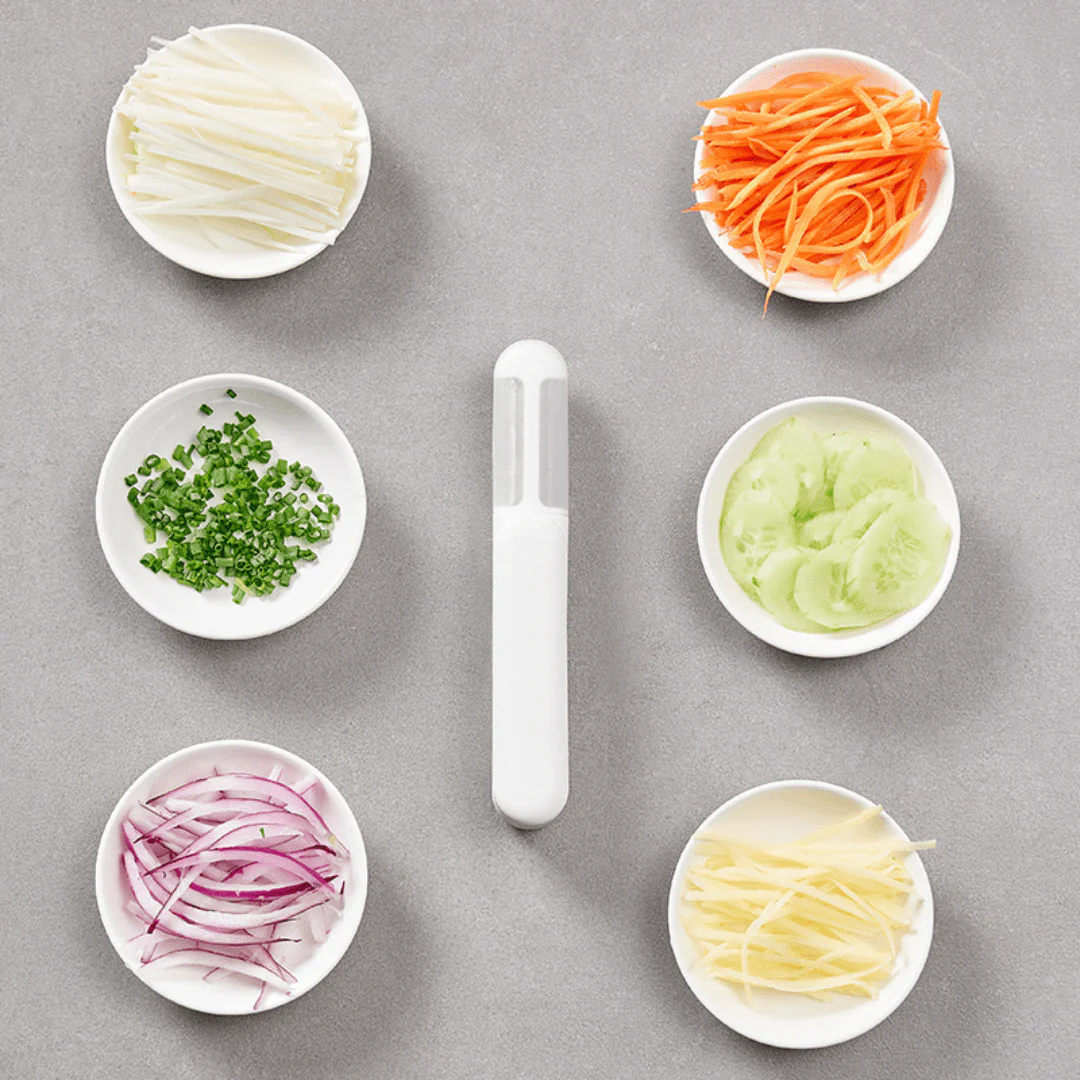 Multifunctional 3-in-1 Stainless Steel Fruit and Vegetable Peeler - Image 5