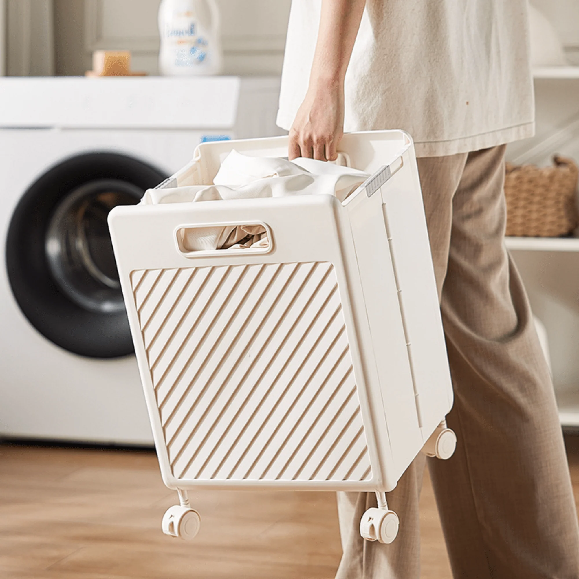 Multifunctional Plastic Foldable Large-Capacity Storage Basket with Wheels (33cm) - Image 3