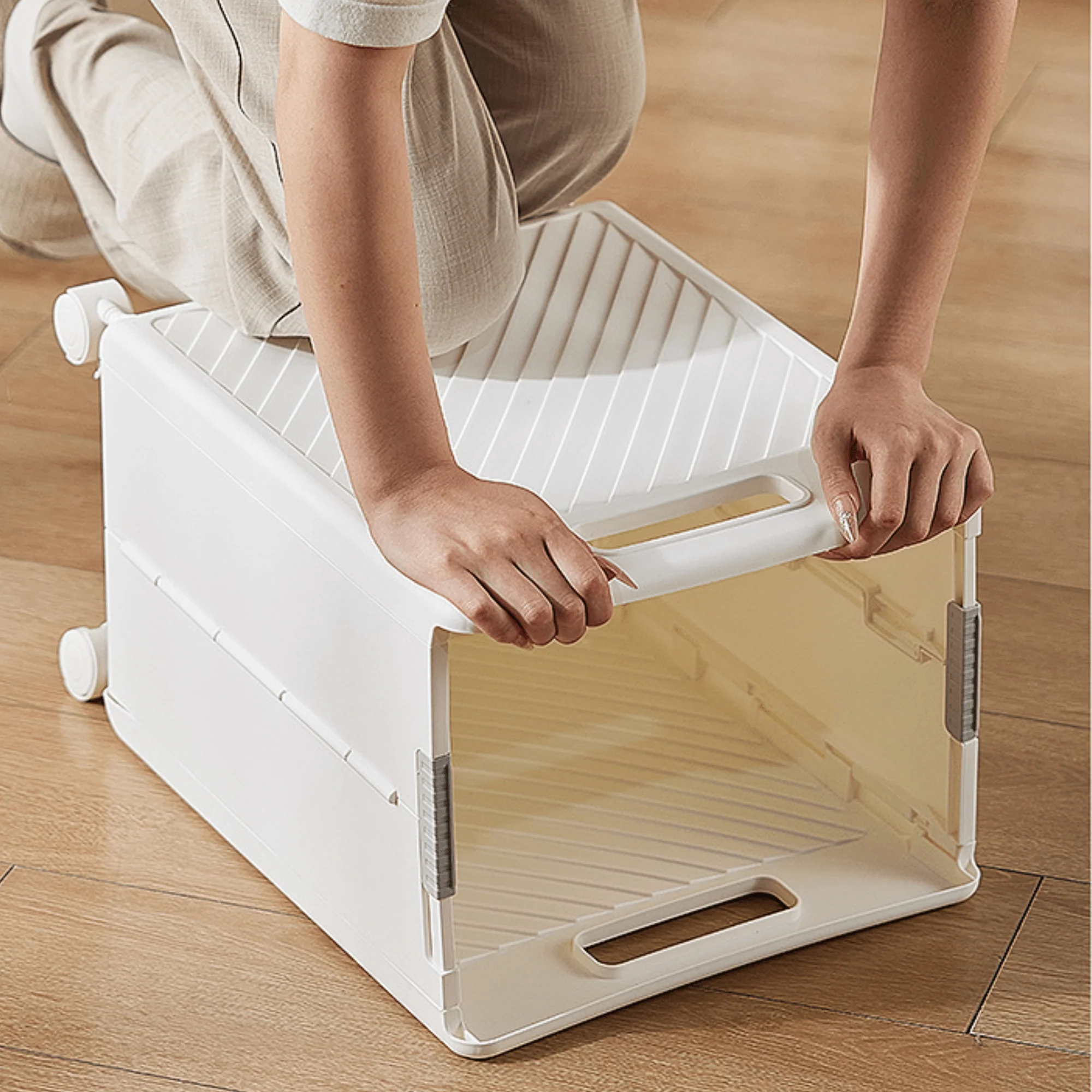 Multifunctional Plastic Foldable Large-Capacity Storage Basket with Wheels (33cm) - Image 5