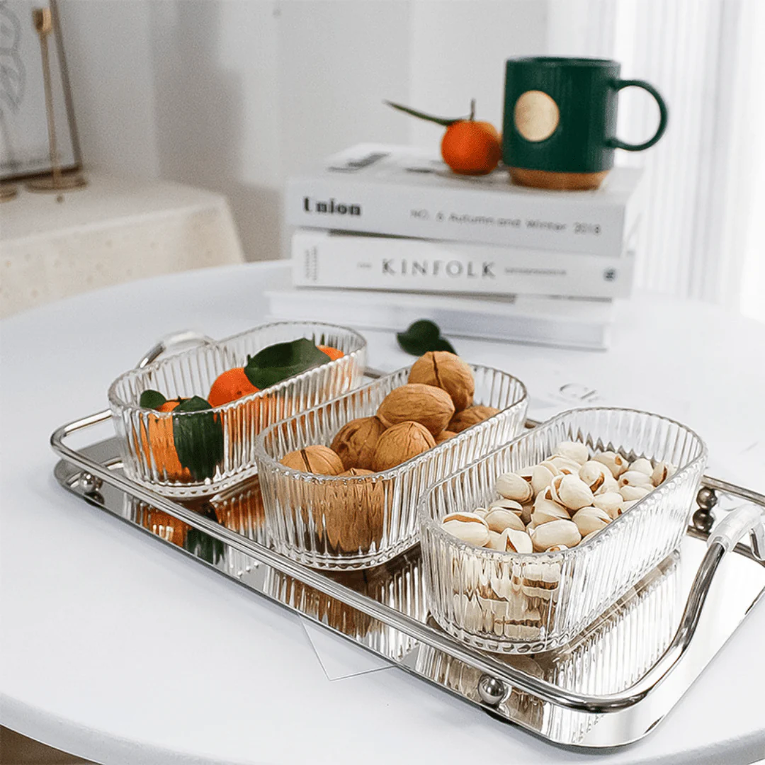 Multifunctional U-Shaped Vertical Stripe Snack Box - Image 4