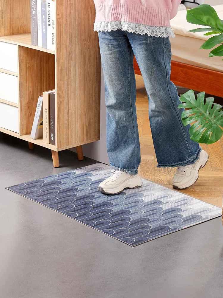 Non-Slip Cuttable Luxury Floor Mats - Image 3