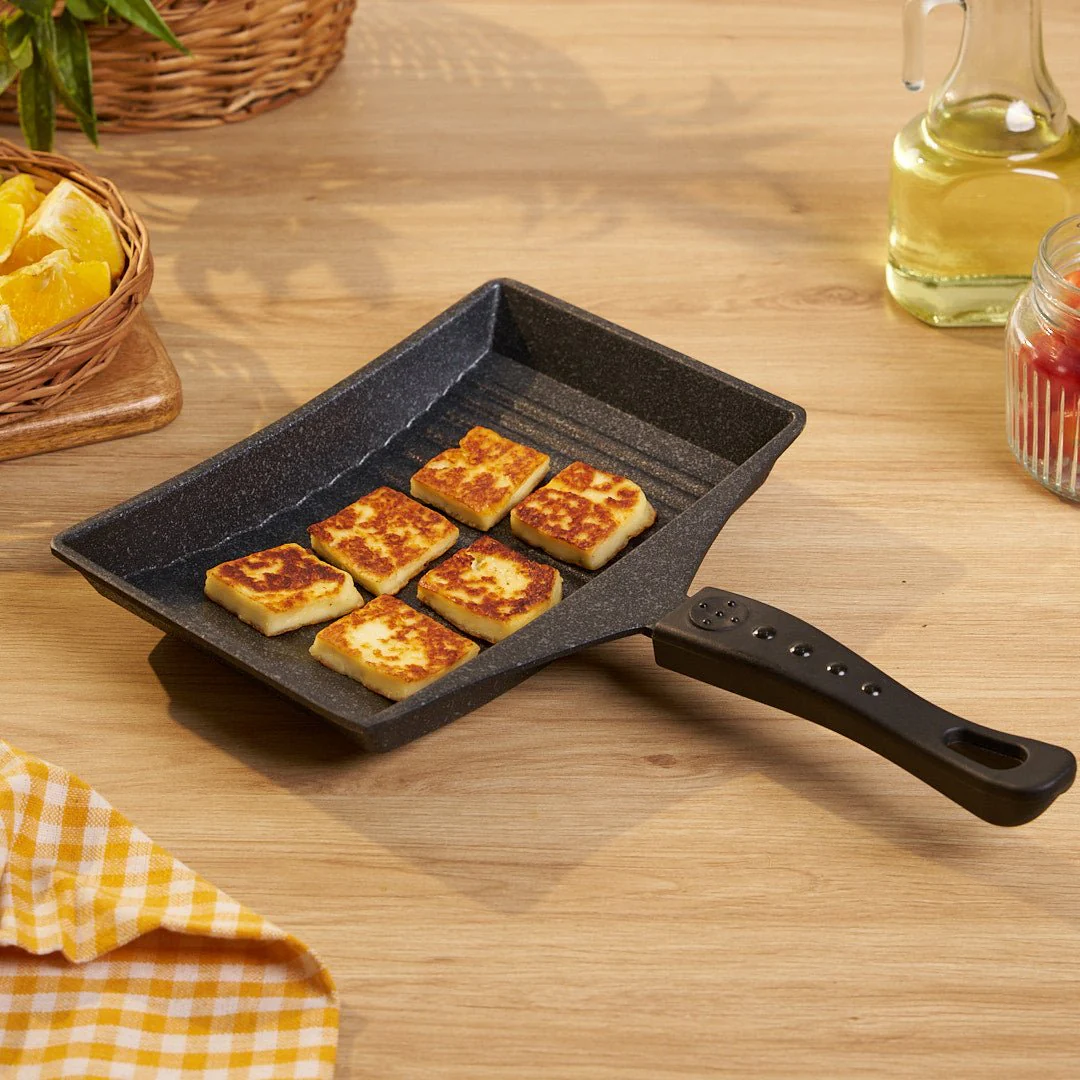 Non-Stick Portable Curved Pan - Image 3