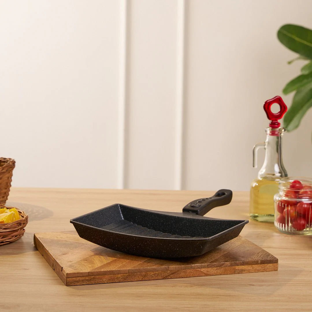 Non-Stick Portable Curved Pan - Image 5