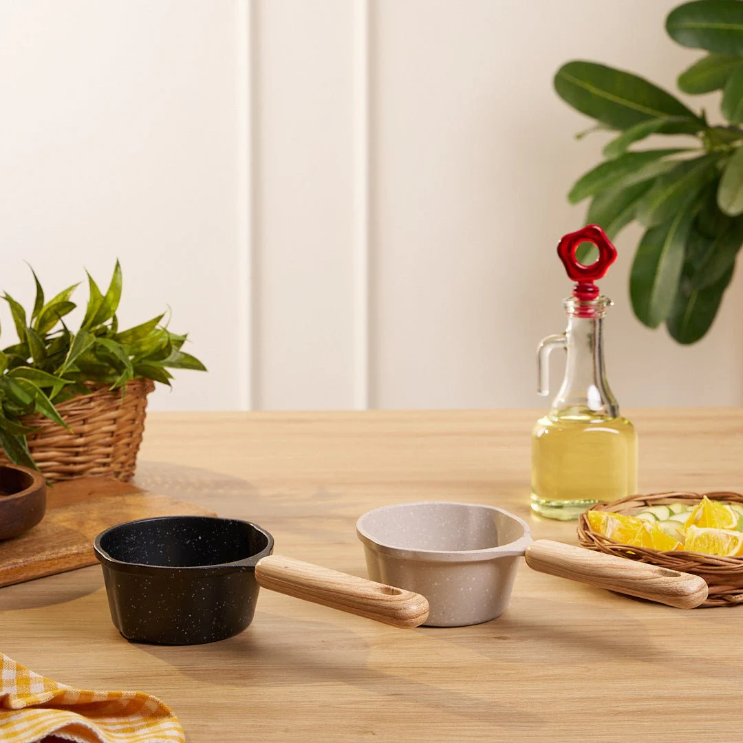 Premium Saucepan With Anti-Scald Wooden Handle - Image 4