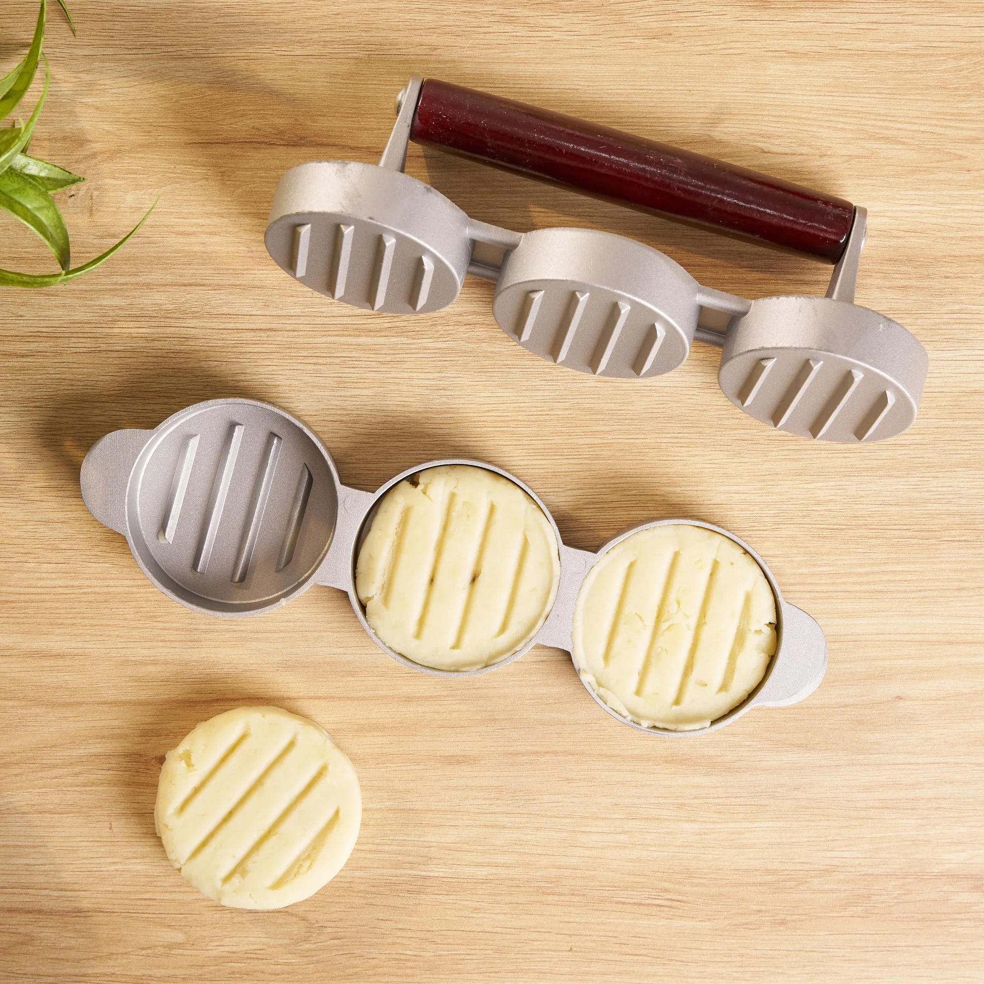 Non-Stick Food Shape Maker - Image 4