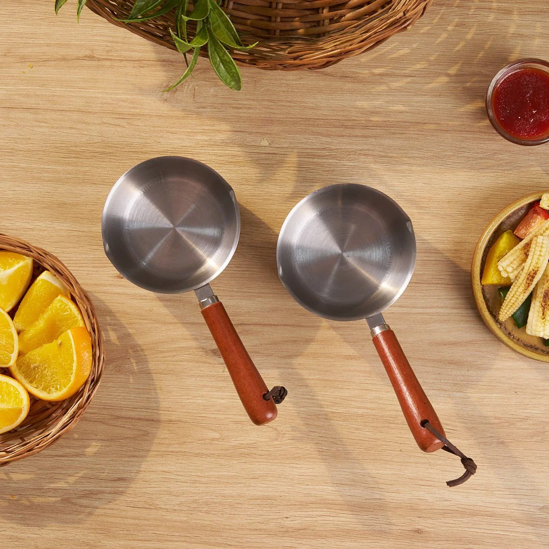 Stainless Steel Mini Oil Pouring Pot - Image 4