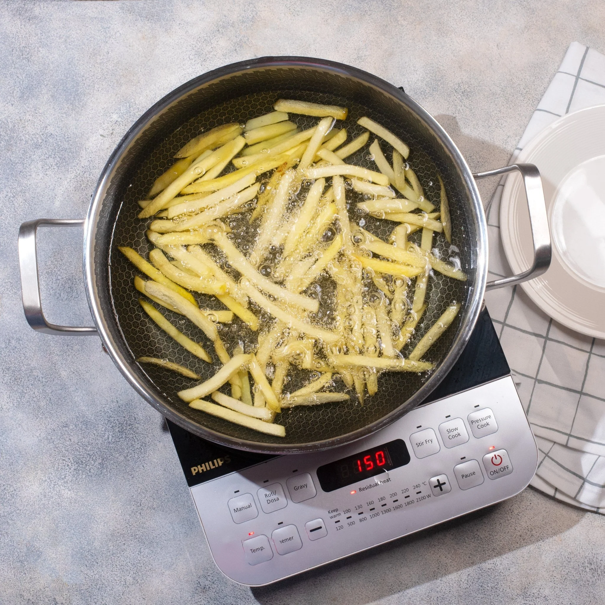 Stainless Steel Non-Stick Honeycomb Deepen Frying Pan (30cm) - Image 2
