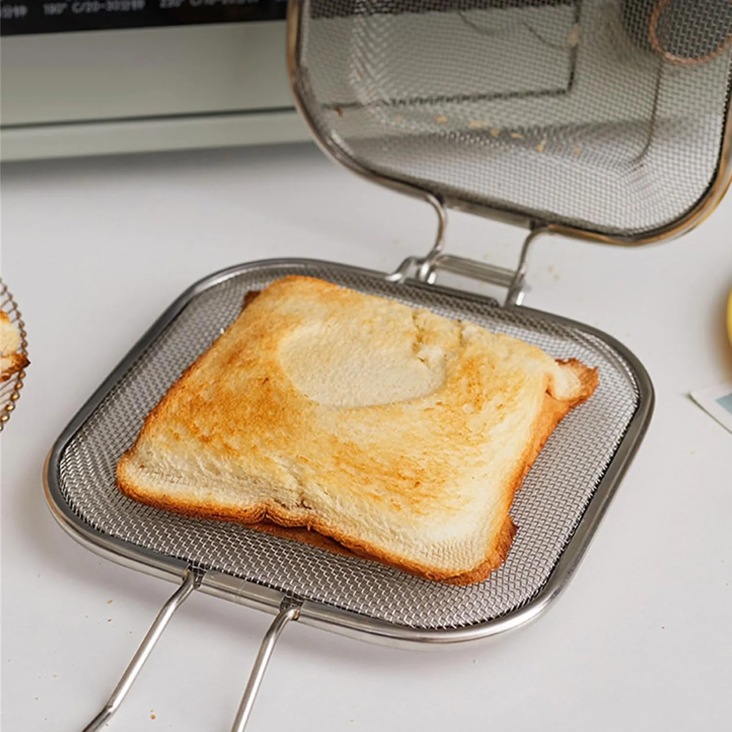 Stainless Steel Sandwich Grilling Net with Clamp - Image 4