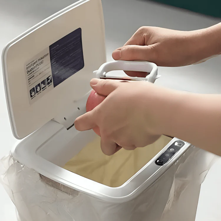 Touch-Free Smart Motion Sensor Bin - Image 5