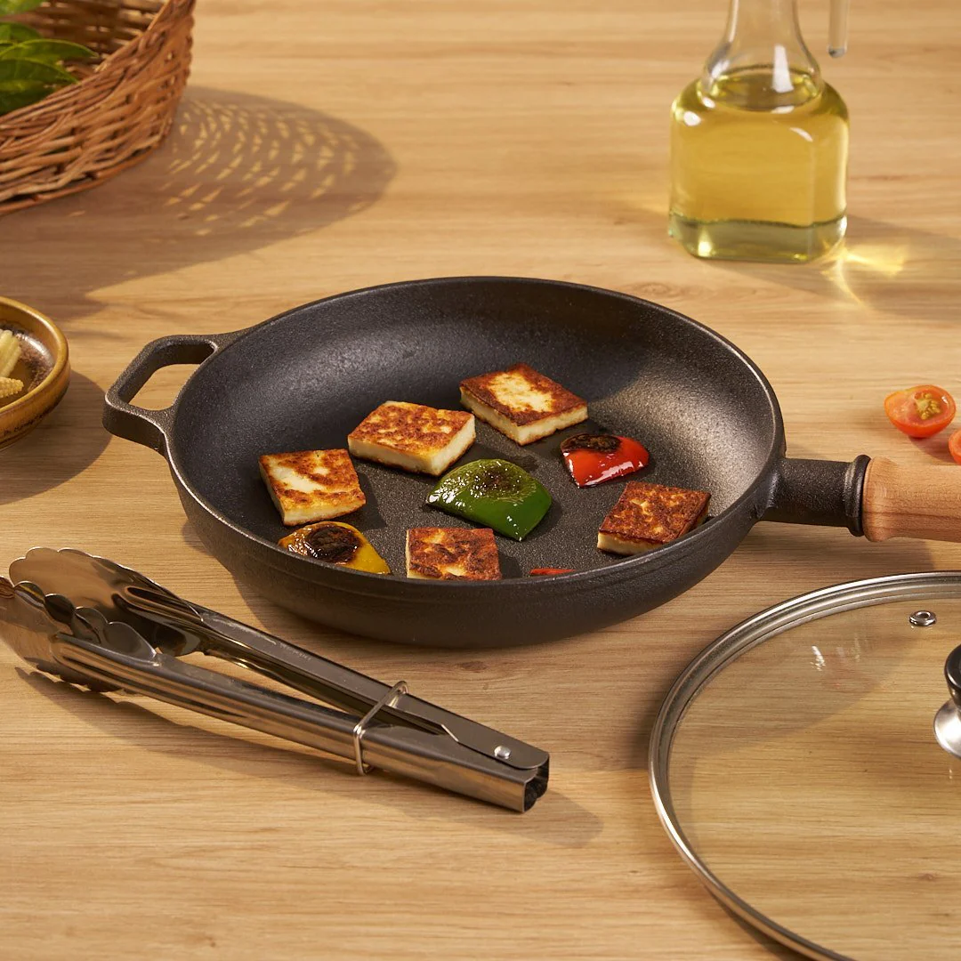 Ultra Heat Cast Iron Skillet Pan with Wooden Handle(22cm) - Image 5
