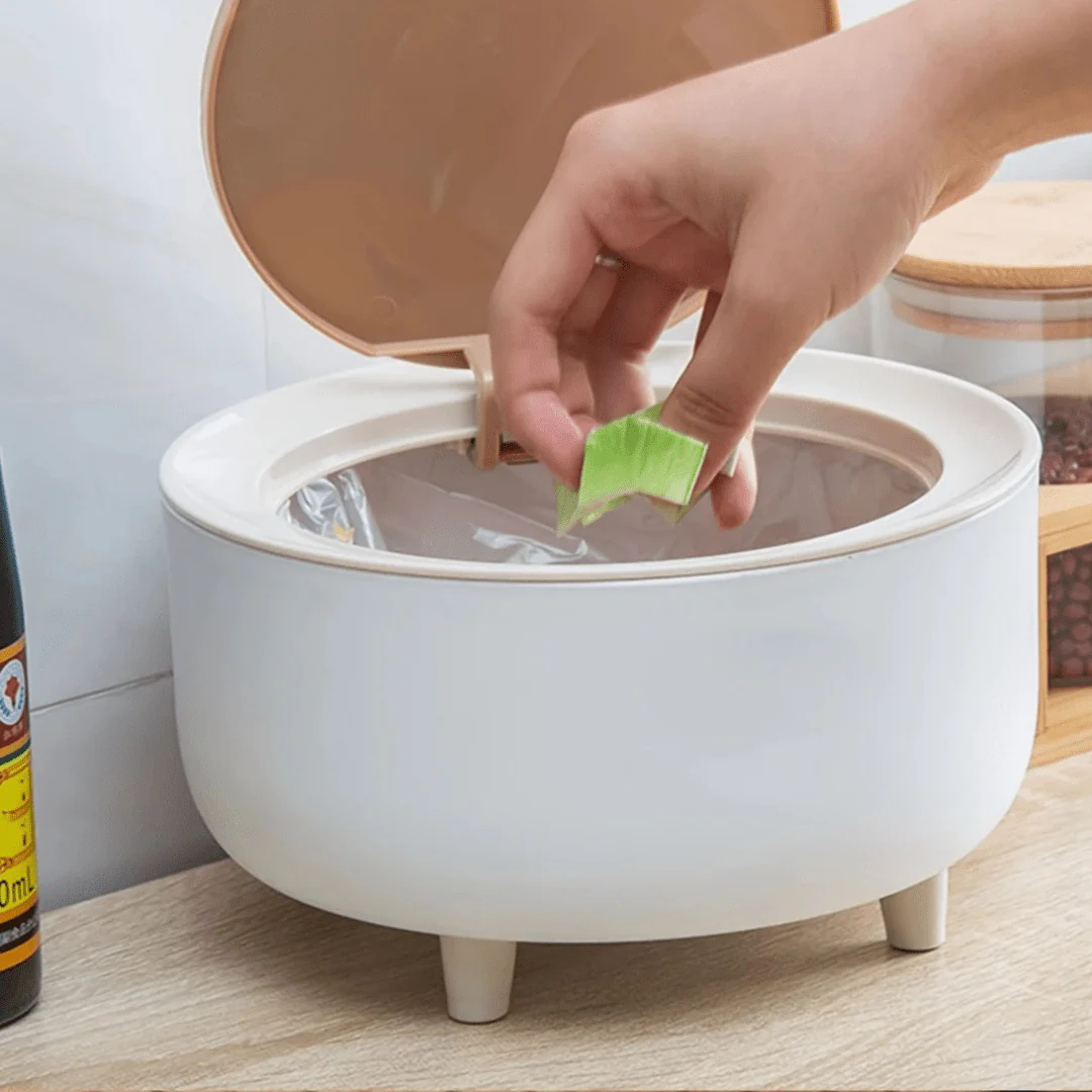 Versatile Desktop Small Trash Can - Image 3