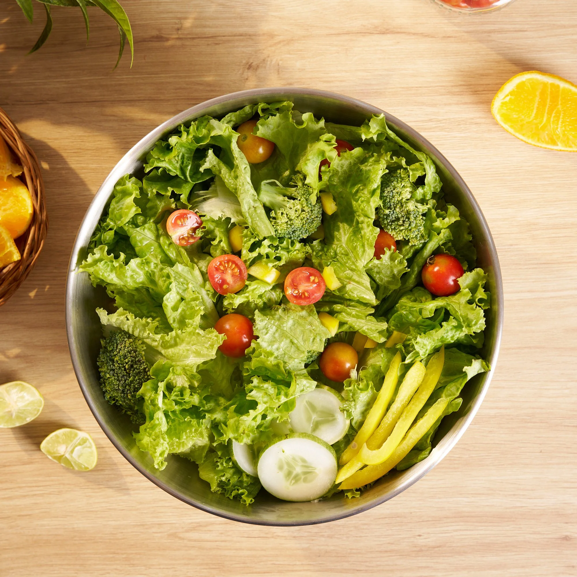 Versatile Stainless Steel Food Bowls - Image 7